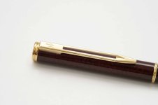 Waterman-Maestro-Red-Marble-Lacquer-GT-Ballpoint-Pen-3.jpg
