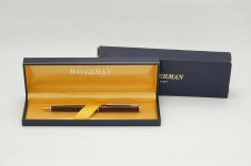 Waterman-Maestro-Red-Marble-Lacquer-GT-Ballpoint-Pen-2.jpg