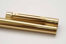 Sheaffer-Targa-1020-Imperial-Brass-5.jpg