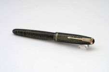 Parker-Vacumatic-Green-Striped-Celluloid-5.jpg