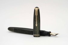 Parker-Vacumatic-Green-Striped-Celluloid-2.jpg
