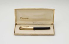 Pelikan-500NN-Rolled-Gold-Cap-Green-Black-2.jpg