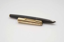 Parker-61-Heirloom-Grey-12K-Gold-Filled-Rainbow-Cap-2.jpg