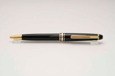Montblanc-Meisterstuck-164-Classic-Black-Resin-Ballpoint-Pen-5.jpg