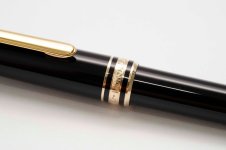 Montblanc-Meisterstuck-164-Classic-Black-Resin-Ballpoint-Pen-4.jpg