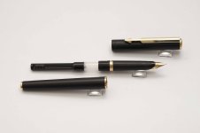 Parker-Arrow-Matte-Black-4.jpg