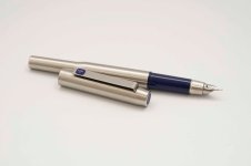Parker-25-Flighter-Stainless-Steel-Dark-Blue-2.jpg