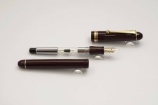 Pilot-Custom-74-Bordeaux-5.jpg