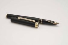 Sheaffer-Targa-1003-Matte-Black-2.jpg