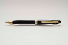 Montblanc-Meisterstuck-164-Classic-Black-Resin-Ballpoint-Pen-5.jpg