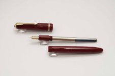 Parker-Duofold-Slimfold-Burgundy-4.jpg
