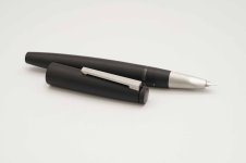 Lamy-2000-Matte-Black-3.jpg