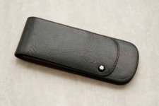 Montblanc-Leather-3-Pen-Pouch-Clasp-1.jpg