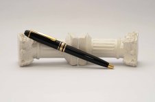 Montblanc-Meisterstuck-Hommage-A-WA-Mozart-Ballpoint-Mini-1.jpg