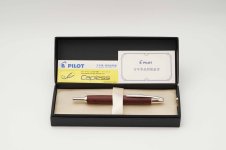Pilot-Capless-Vanishing-Point-Wood-Red-Birch-2.jpg